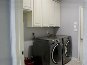 7115 W Hearthstone Green Drive, Houston TX 77095