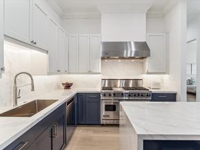 3388 Sage Road 2001, Houston TX 77056