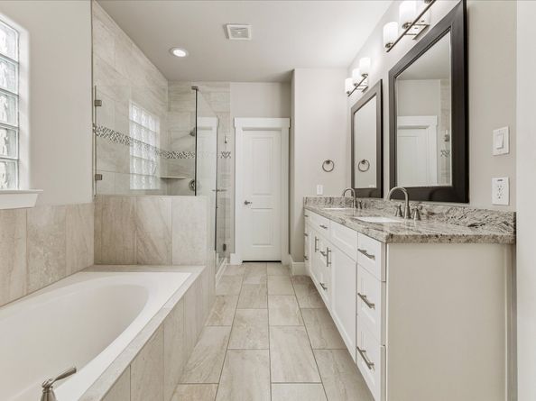 831 Wakefield Drive A, Houston TX 77018