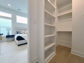 303 Marcella Street L, Houston TX 77091