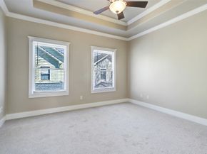 1047 W 16th Street, Houston TX 77008