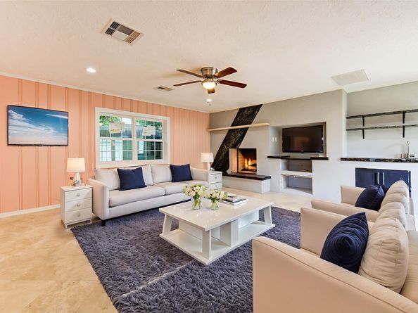 9515 Winsome Lane, Houston TX 77063