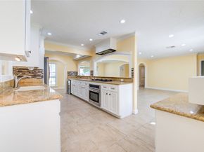 9515 Winsome Lane, Houston TX 77063