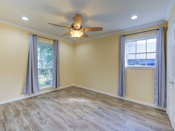 9515 Winsome Lane, Houston TX 77063