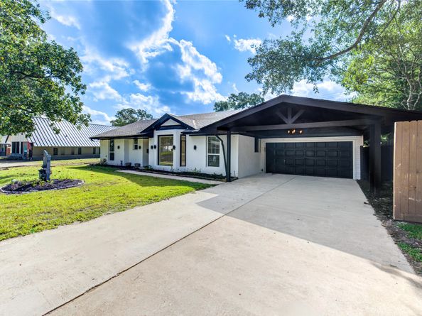 9515 Winsome Lane, Houston TX 77063