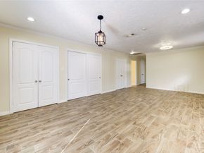 9515 Winsome Lane, Houston TX 77063