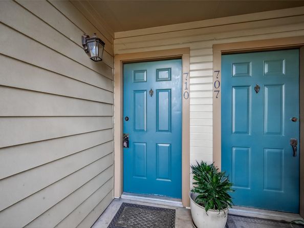 12550 Whittington Drive 710, Houston TX 77077