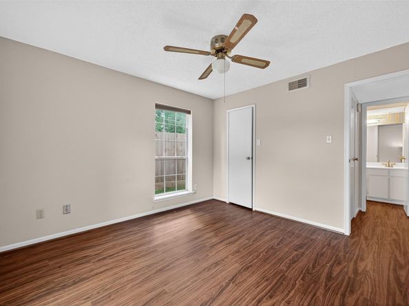 12550 Whittington Drive 710, Houston TX 77077