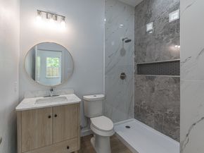 4512 Ward Street, Houston TX 77021