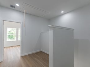 4512 Ward Street, Houston TX 77021