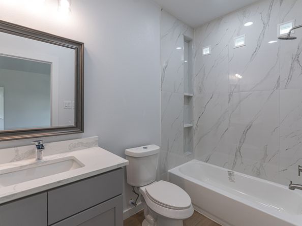 4512 Ward Street, Houston TX 77021