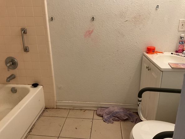 5839 Pershing Street, Houston TX 77033