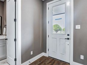 8008 Sunbury Street, Houston TX 77028