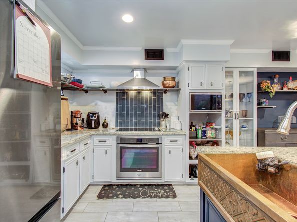 16707 Fernwood Way, Houston TX 77058