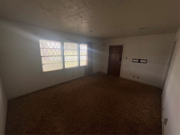 13122 Emporia Street, Houston TX 77015