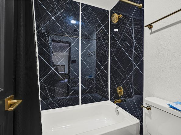 5625 Antoine Dr Drive 822, Houston TX 77091