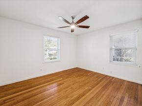 2103 Wakefield Drive, Houston TX 77018