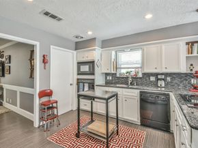 7111 Winding Walk Drive, Houston TX 77095