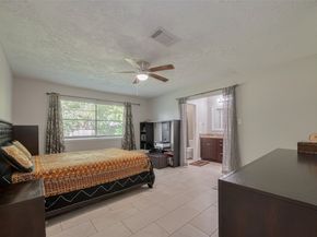 10534 Towne Square Road, Sugar Land TX 77498