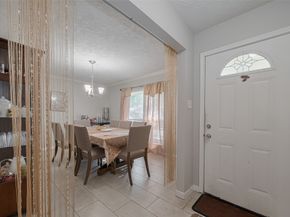 10534 Towne Square Road, Sugar Land TX 77498