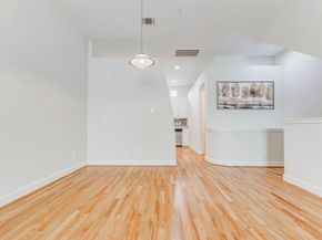 5941 South Loop E 1401, Houston TX 77033