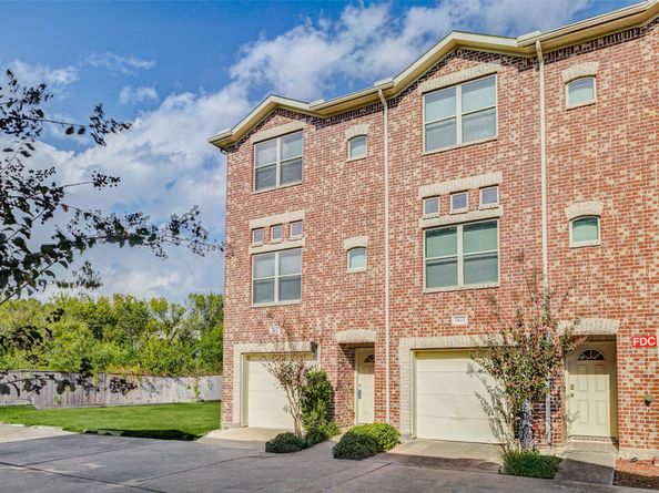 5941 South Loop E 1401, Houston TX 77033