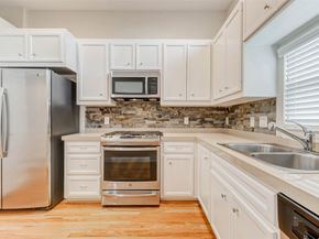 5941 South Loop E 1401, Houston TX 77033