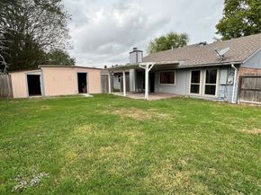 7215 La Entrada Drive, Houston TX 77083