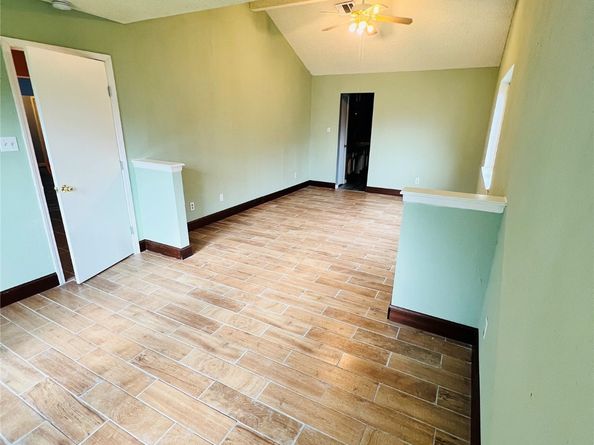 7215 La Entrada Drive, Houston TX 77083