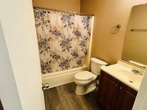 7215 La Entrada Drive, Houston TX 77083