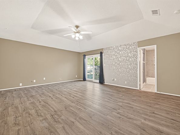 13702 Ella Lee Lane, Houston TX 77077