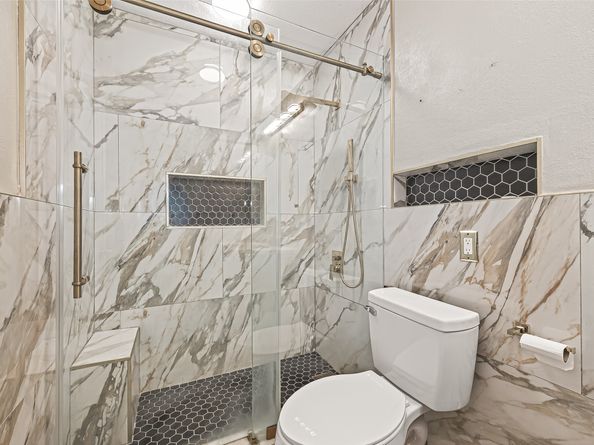 13702 Ella Lee Lane, Houston TX 77077