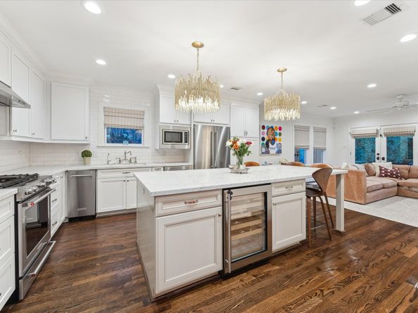 2124 Sul Ross Street, Houston TX 77098