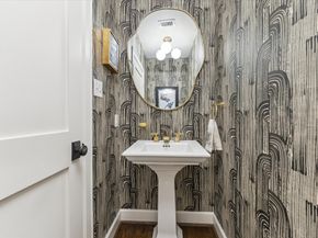 2124 Sul Ross Street, Houston TX 77098