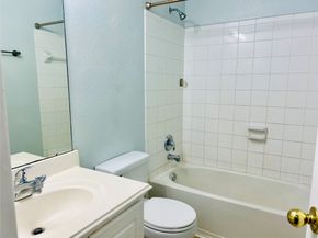 5914 Dream Court, Houston TX 77085