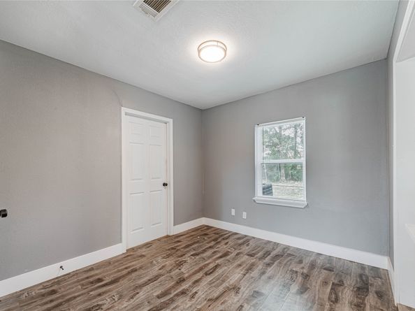 6107 Belmark Street, Houston TX 77033