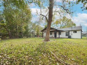 6107 Belmark Street, Houston TX 77033