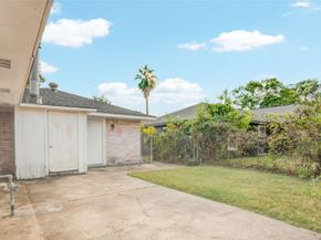 6319 Hopper Road, Houston TX 77016
