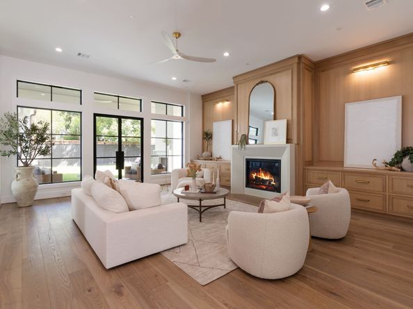 830 Azalea Street, Houston TX 77018