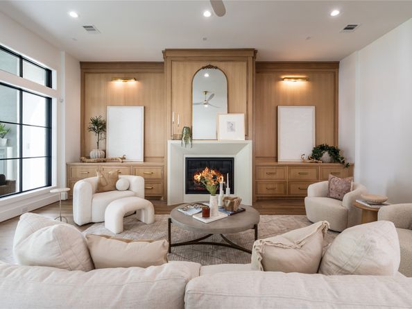 830 Azalea Street, Houston TX 77018