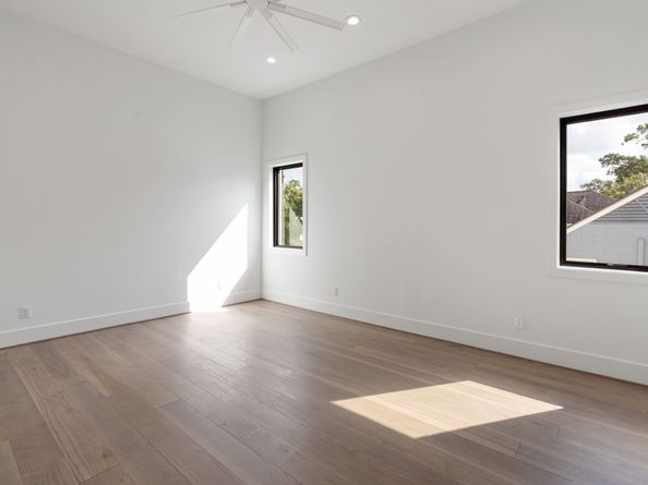 830 Azalea Street, Houston TX 77018