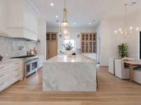 830 Azalea Street, Houston TX 77018