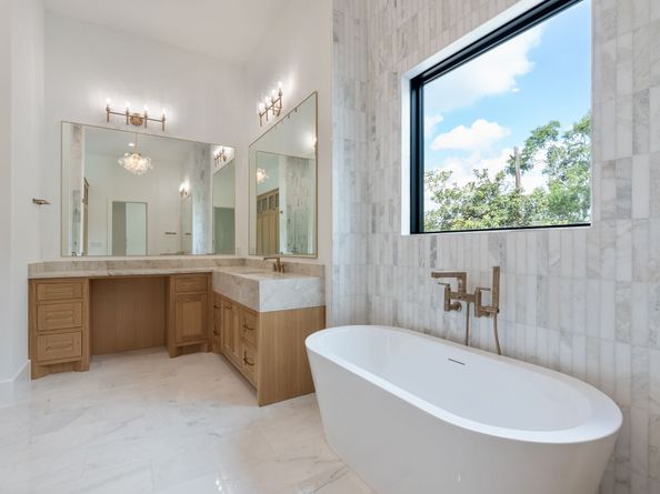 830 Azalea Street, Houston TX 77018