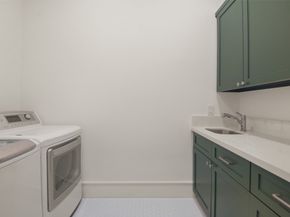 710 E 13th Street, Houston TX 77008