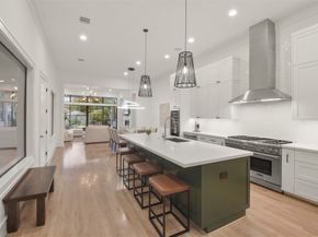 710 E 13th Street, Houston TX 77008