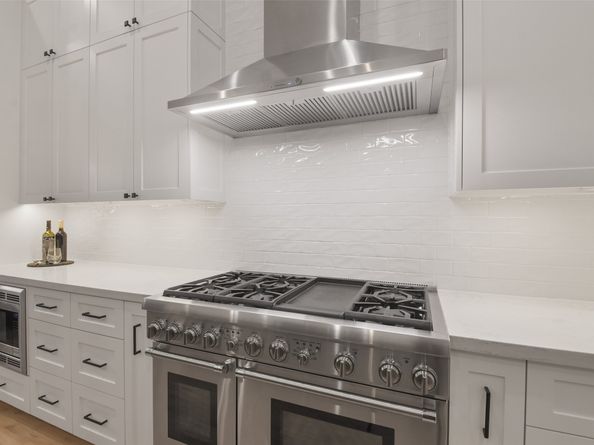 710 E 13th Street, Houston TX 77008