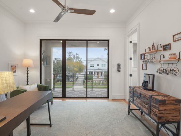 710 E 13th Street, Houston TX 77008