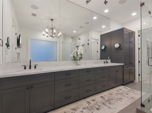 710 E 13th Street, Houston TX 77008