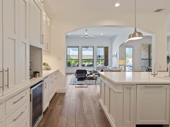 210 Greylake Place, The Woodlands TX 77354