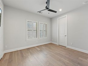 5306 S Capitol Street, Houston TX 77023